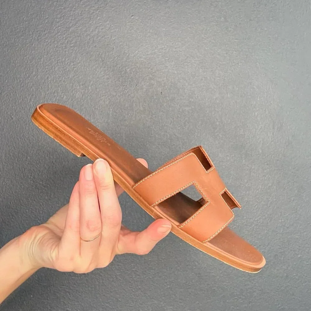 Hermes Oran Sandals - Picture 3 of 3